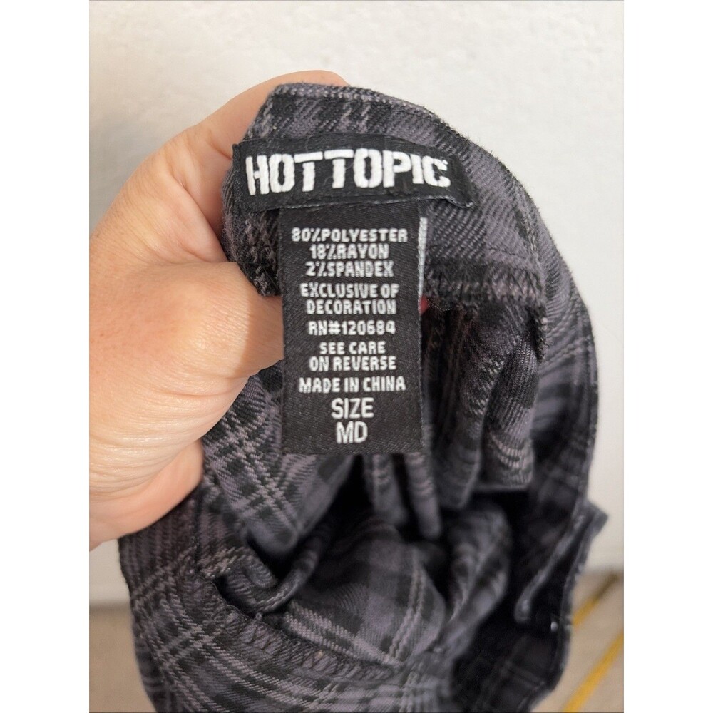 Hot Topic Women’s M GrayPlaid Pleated Short Skirt w/ Buckle Straps Grunge Goth - Picture 6 of 7